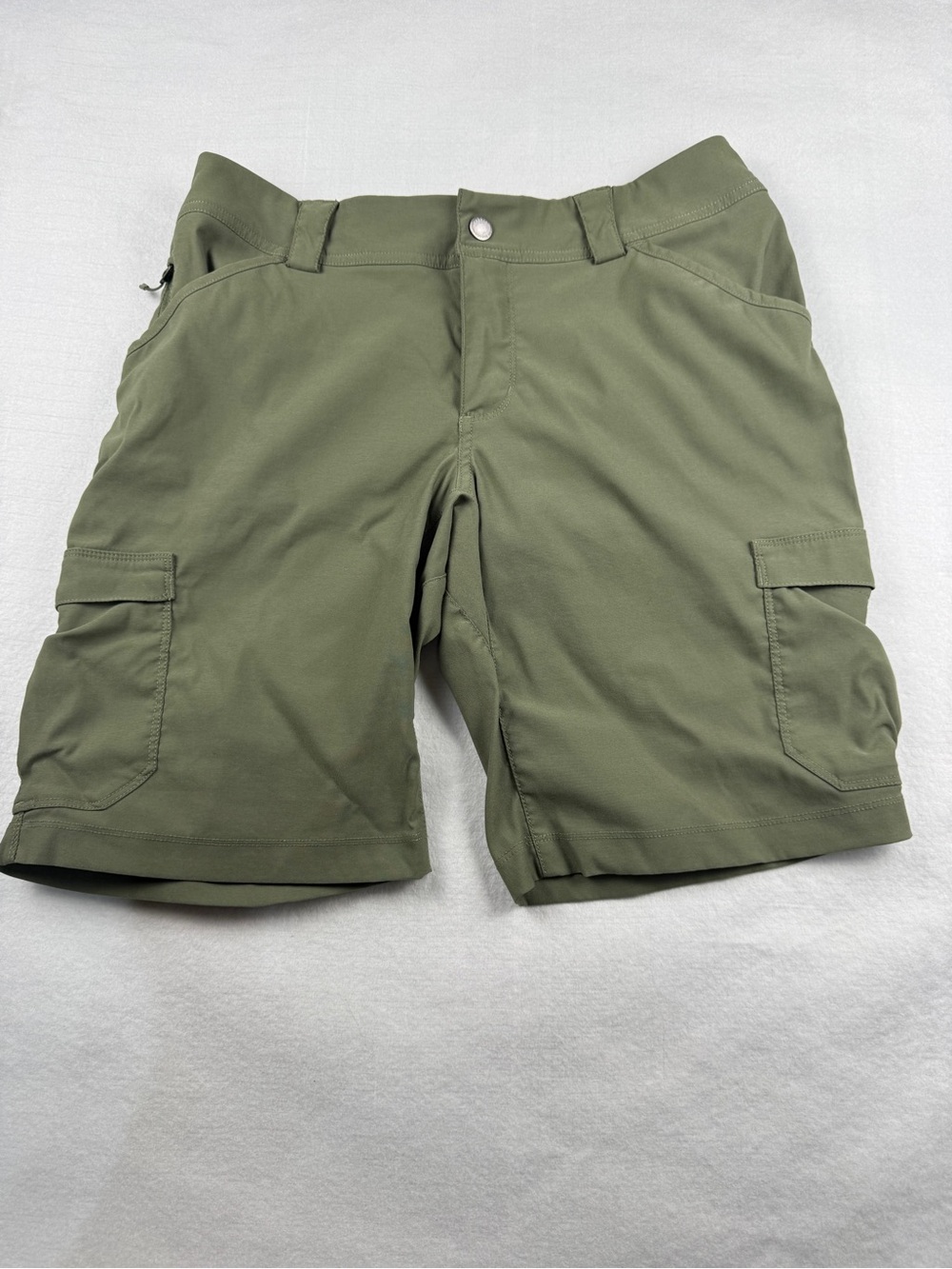 Duluth Trading Co Olive Green Cargo Hiking Shorts Women’s Size 8 Stretch
